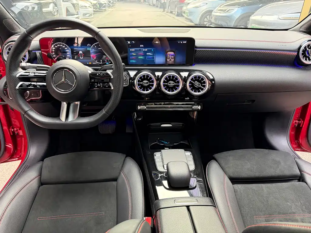 Mercedes-Benz A-Class — миниатюра 18