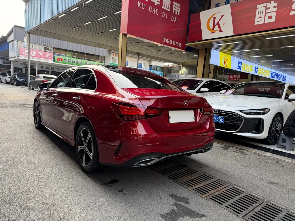 Mercedes-Benz A-Class — миниатюра 5