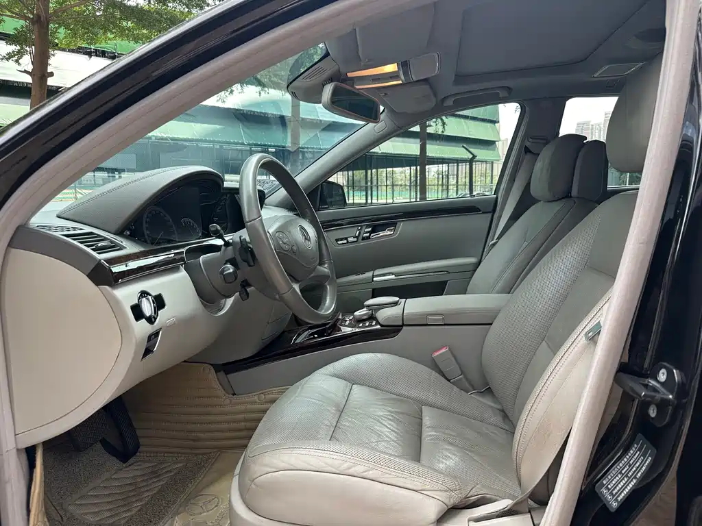 Mercedes-Benz S-Class S 2010 S 300 L