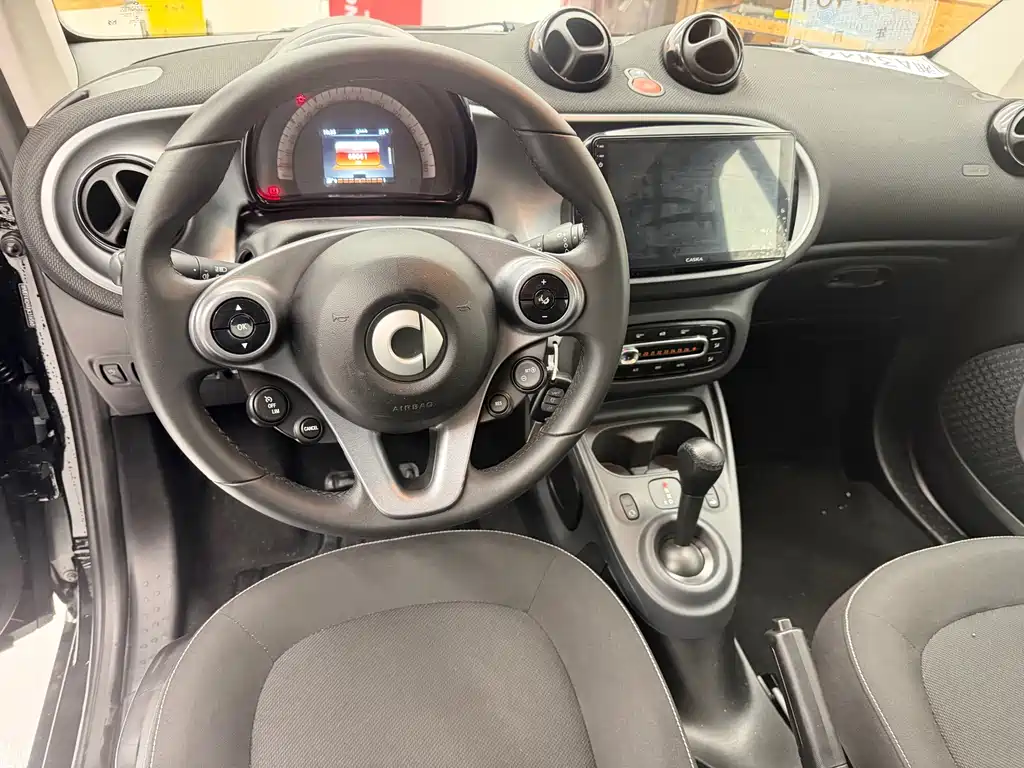 smart Smart Fortwo — миниатюра 11