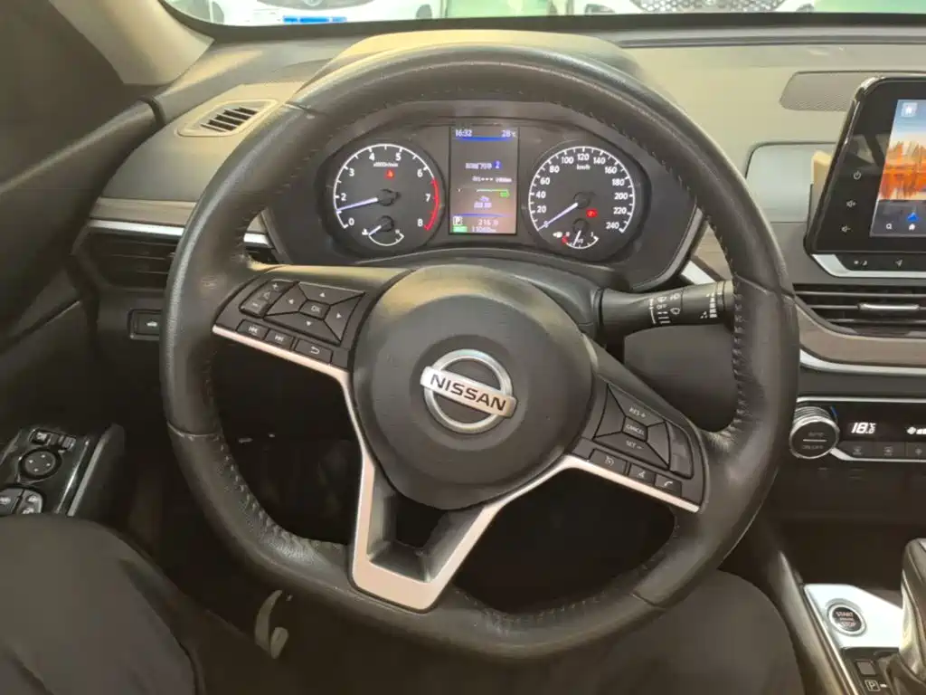 Nissan Teana — миниатюра 11