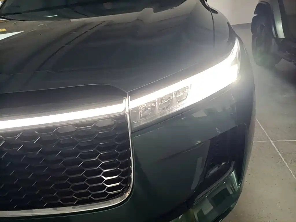 Li Auto Li ONE — миниатюра 24