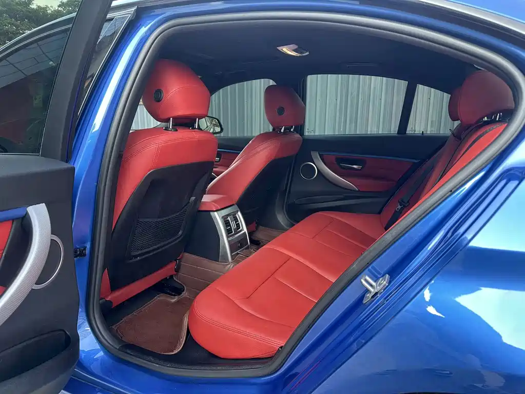 BMW 3 Series — миниатюра 9
