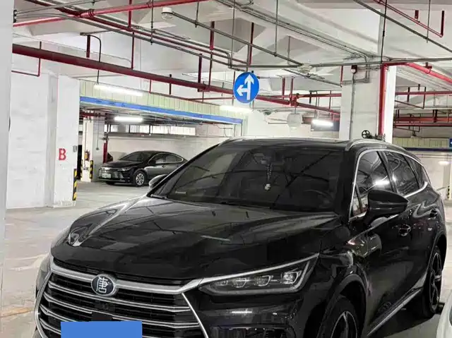 2022 BYD Tang