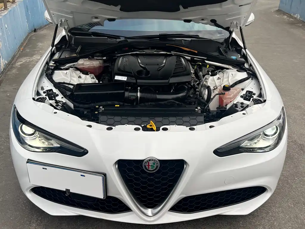 ALFA ROMEO GIULIA