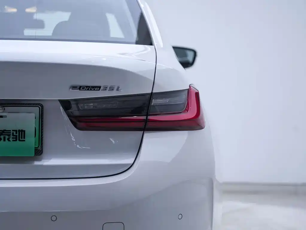 BMW i3 — миниатюра 20