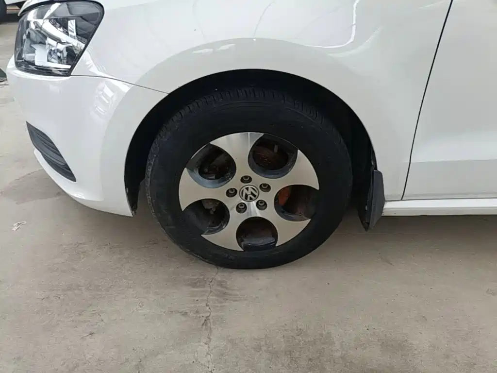 Volkswagen Polo — миниатюра 23