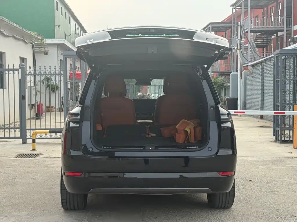 Li Auto Li L9 — миниатюра 7