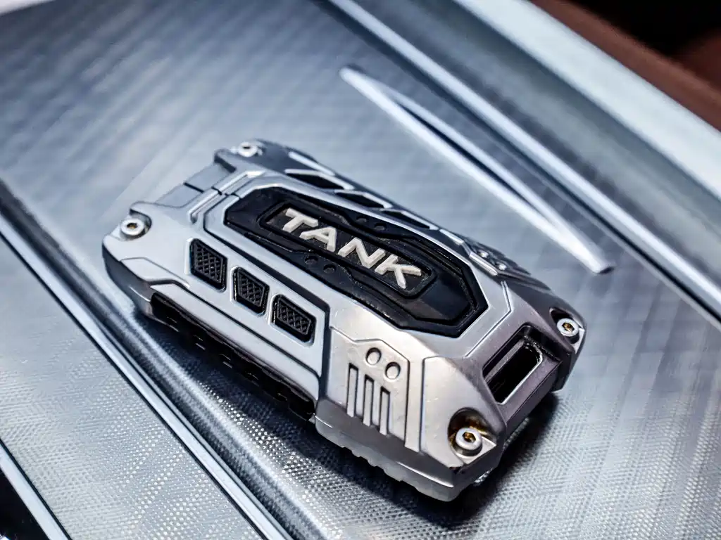 TANK TANK 700 NEW ENERGY