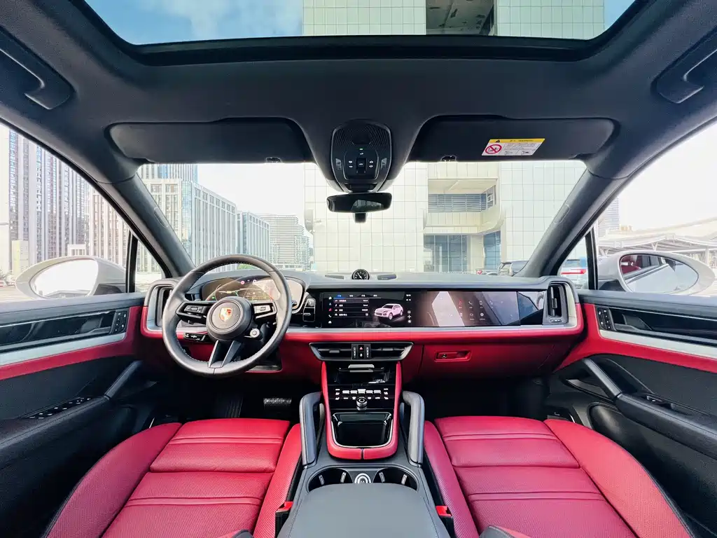 Porsche Cayenne — миниатюра 8