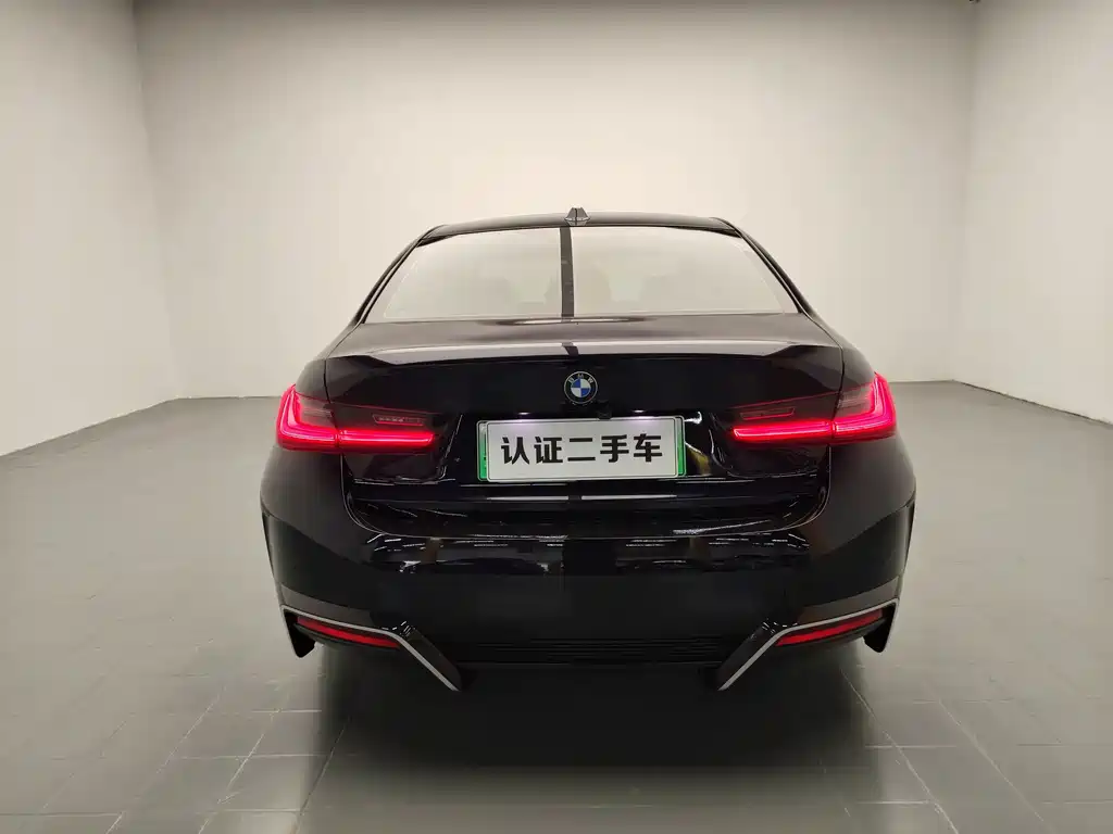 BMW i3 — миниатюра 6
