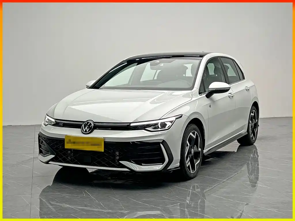 Volkswagen Golf 2025