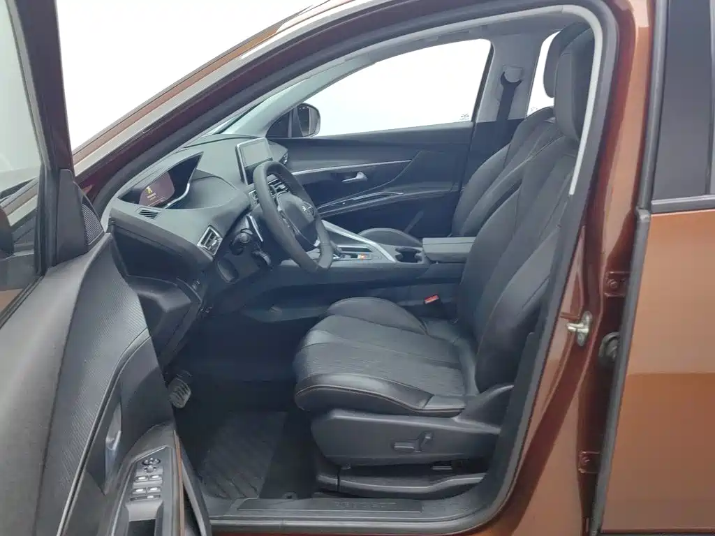 Peugeot 4008 — миниатюра 10