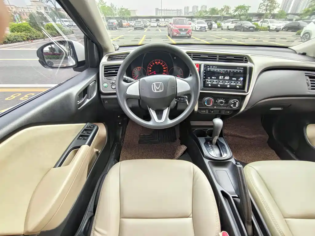 Honda City 1.5L CVT Comfort Edition, фото 14