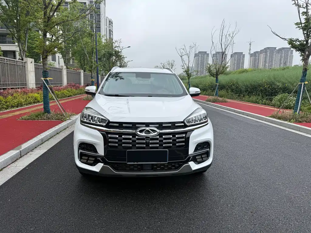Chery Tiggo 8 - фото 2