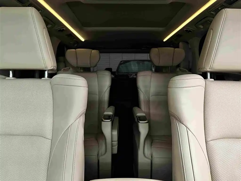 Toyota Alphard — фотографии объявления, Фото 15
