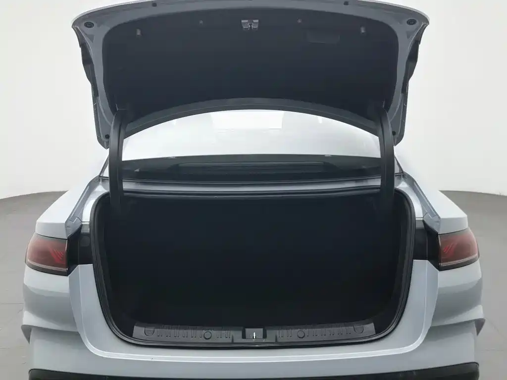 BYD Qin L — миниатюра 16