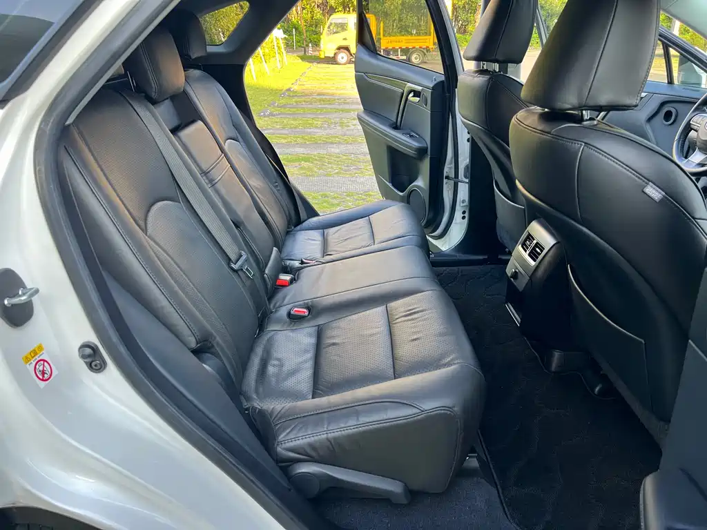 Lexus RX — миниатюра 8