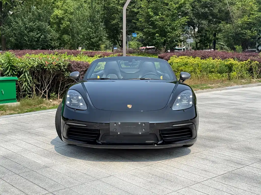 Porsche 718 2019 Boxster T 2.0T