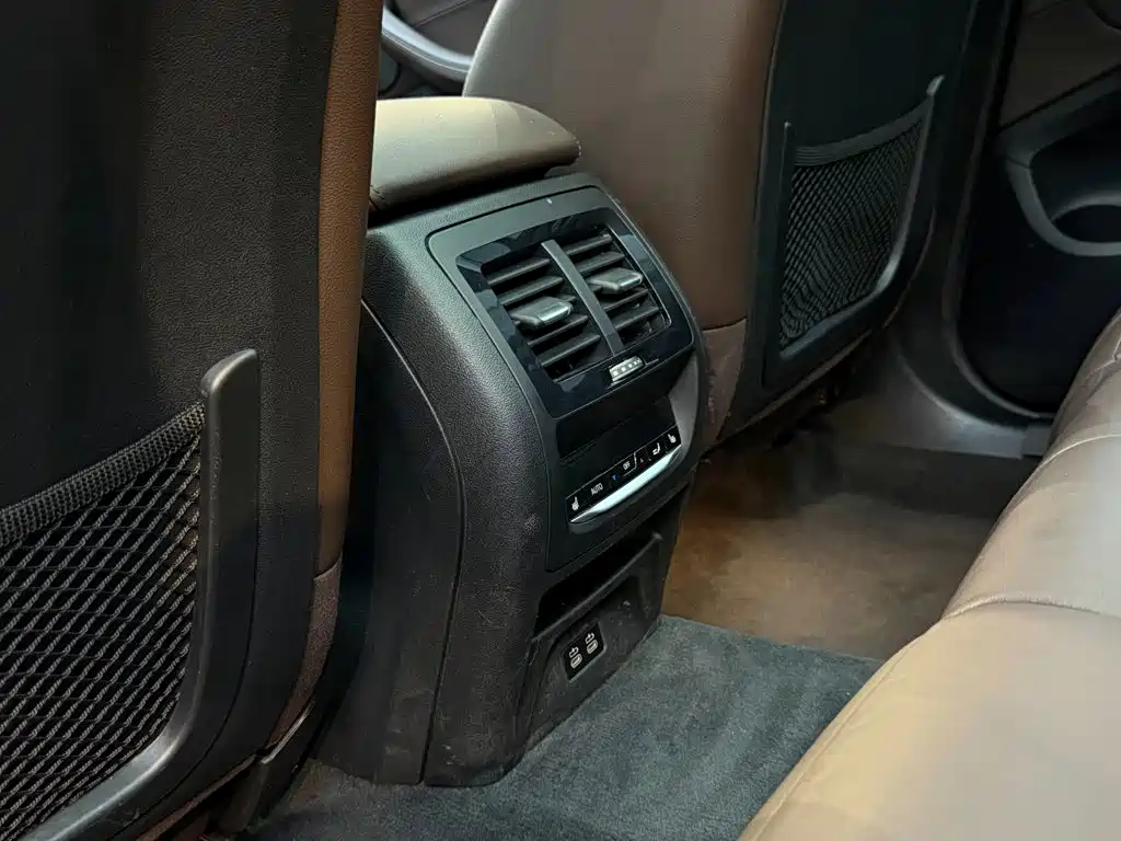 BMW X3 — миниатюра 33