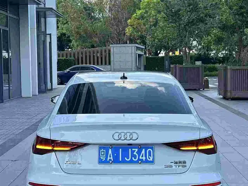 Audi A3 — миниатюра 4