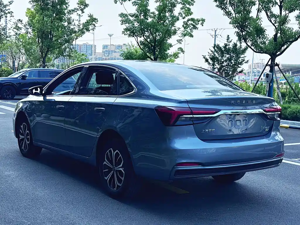 Roewe i6 MAX 2022 EV 600 Flagship
