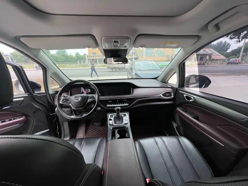 GAC M6 2021 270T DCT Luxury ( мест)