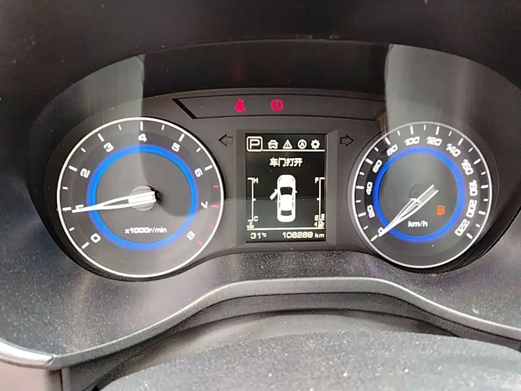 Changan Eado DT — миниатюра 12