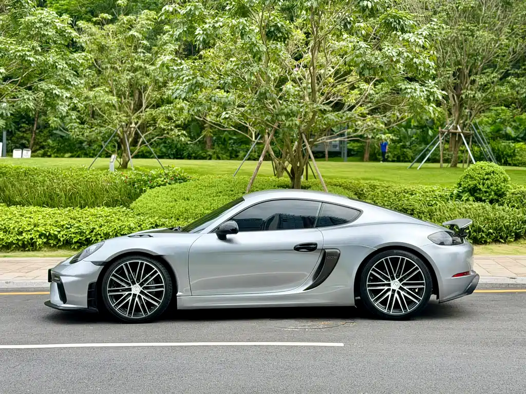Porsche Cayman 2013 Cayman 2.7L