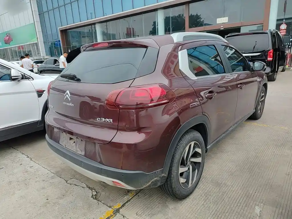 Citroen C3-XR — миниатюра 7