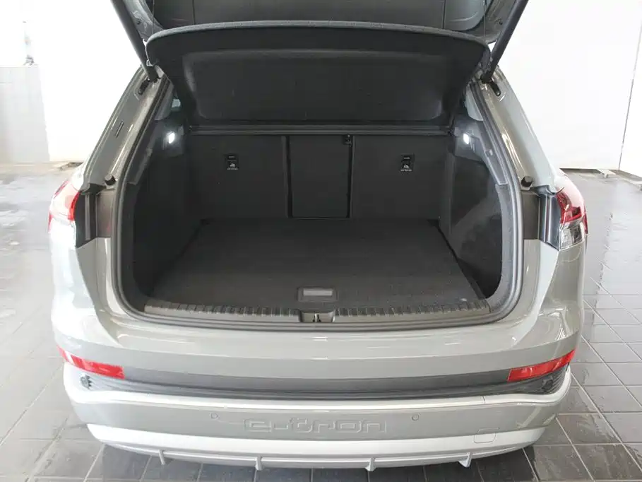 Audi Q4 e-tron 2024 40 e-tron