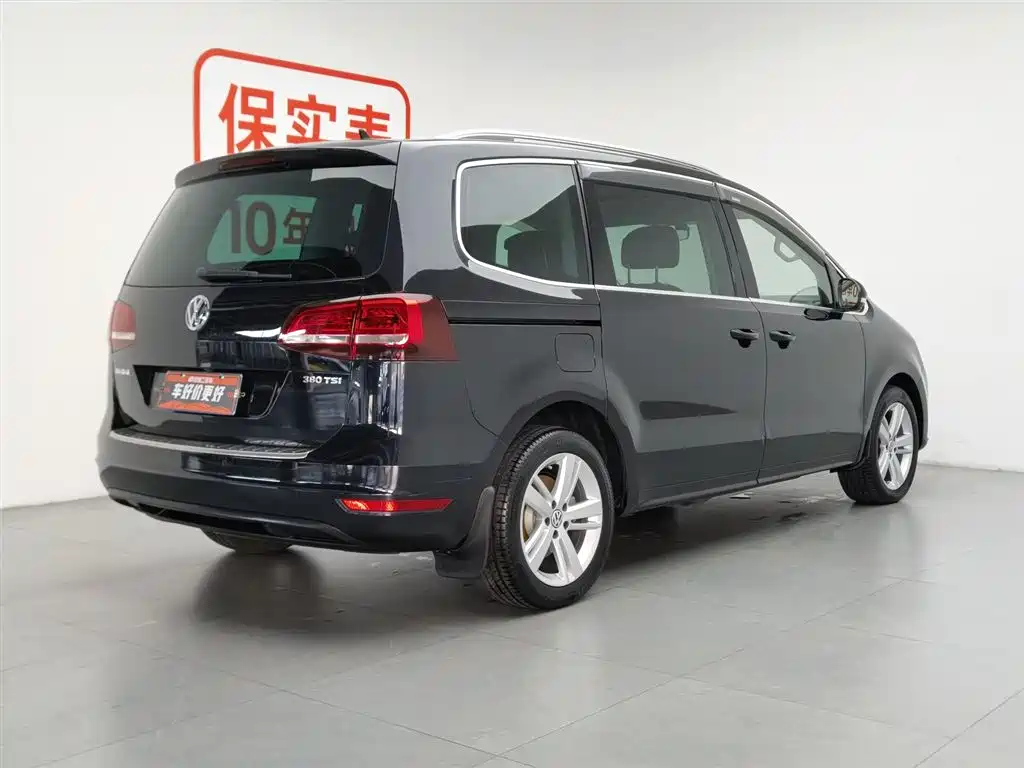 Volkswagen Xia 2018 380TSI 7 мест