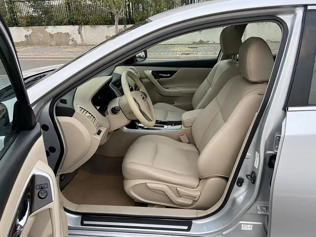 Nissan Teana — миниатюра 7