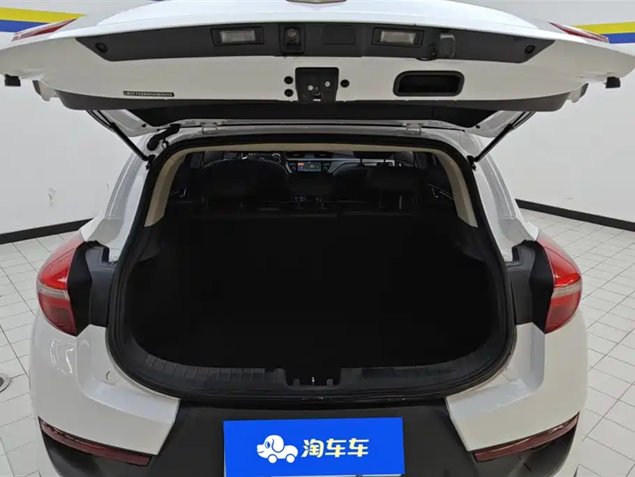 Geely Emgrand GS GS 2016 Sport 1.8L MT