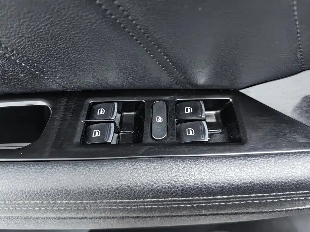 Haval H6 Coupe — миниатюра 9