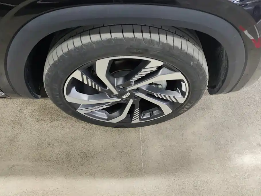 GEELY AUTOMOBILE XINGYUE L