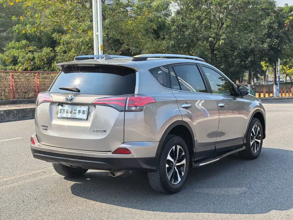 TOYOTA RAV4 RONGFANG