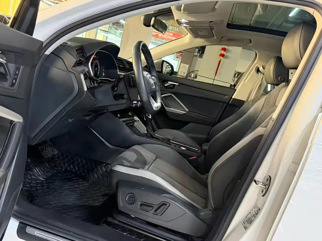 Audi Q3 2022 35 TFSI Fashion