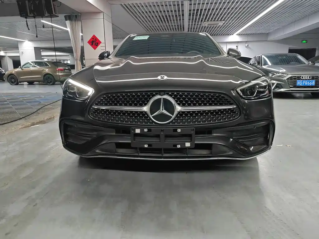 Mercedes-Benz C-Class — миниатюра 2