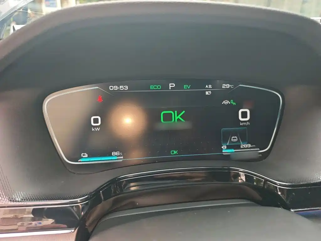 BYD Tang New Energy — миниатюра 4
