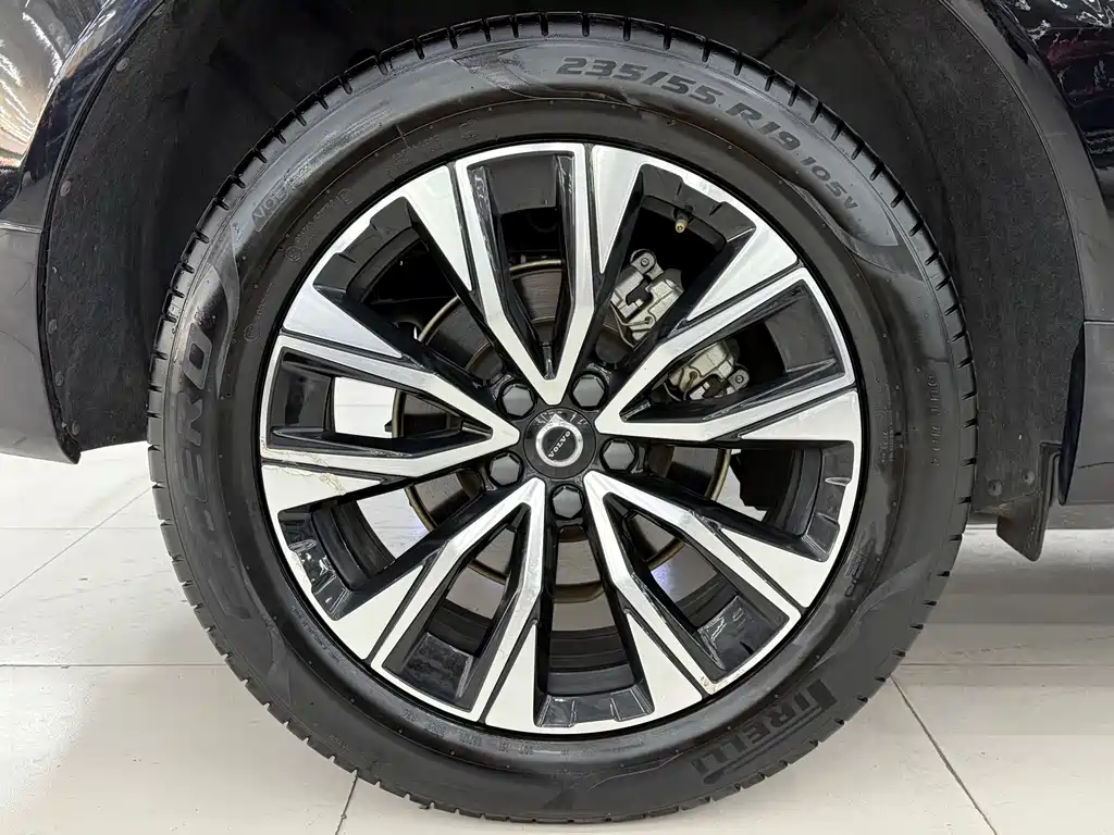 Volvo XC60 — миниатюра 8