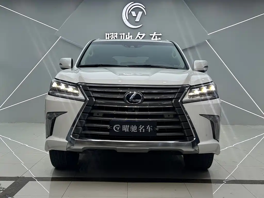 Lexus LX — миниатюра 2