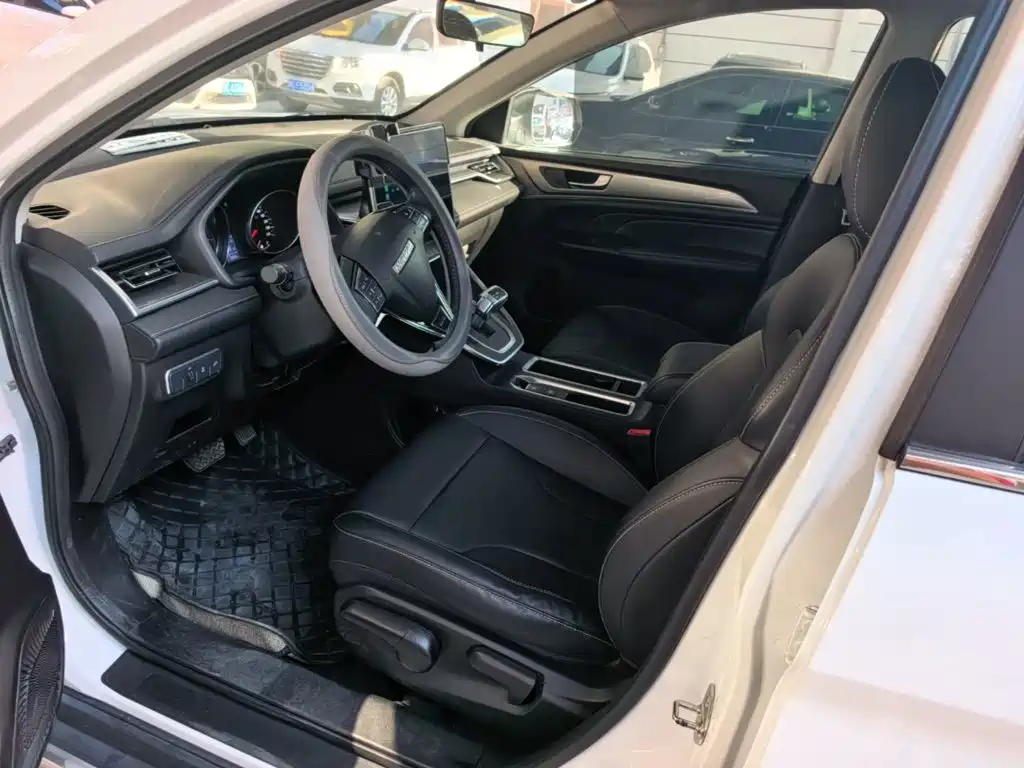 Haval M6 — миниатюра 15