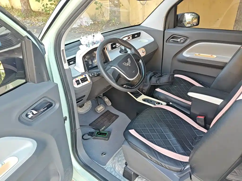 Wuling MINIEV — миниатюра 16