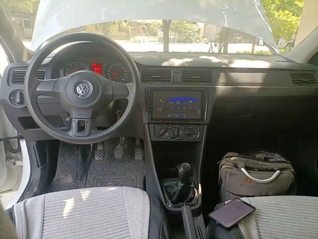 Volkswagen Santana — миниатюра 13