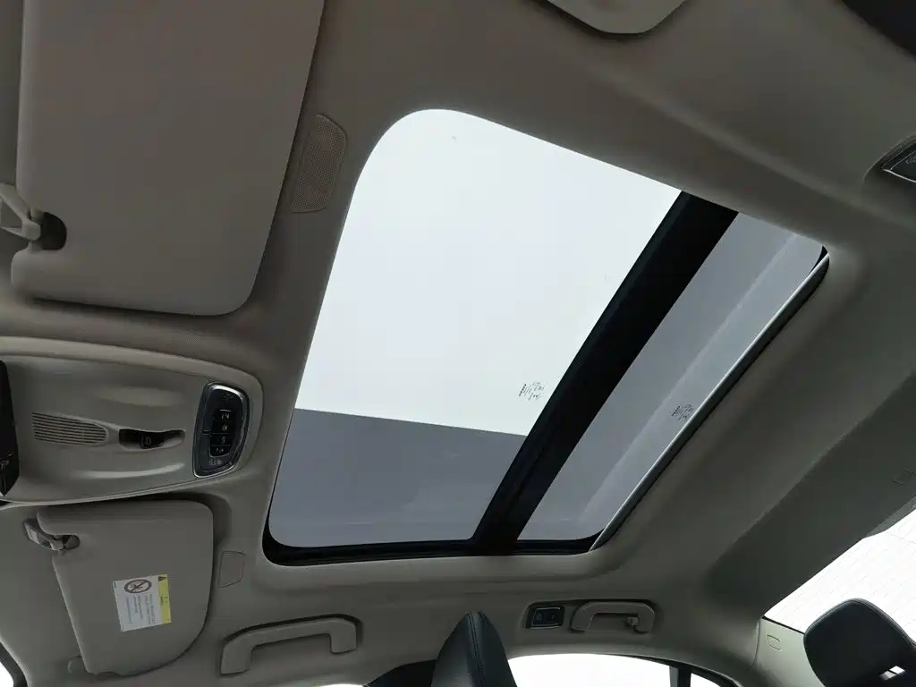 Volvo S60 — миниатюра 14