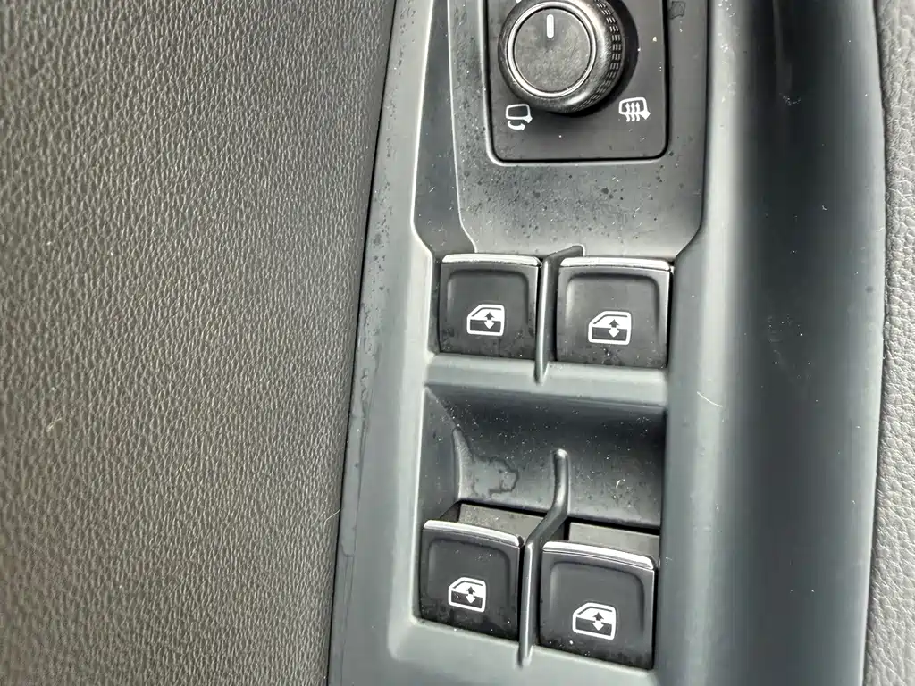 Volkswagen Magotan PHEV — миниатюра 24