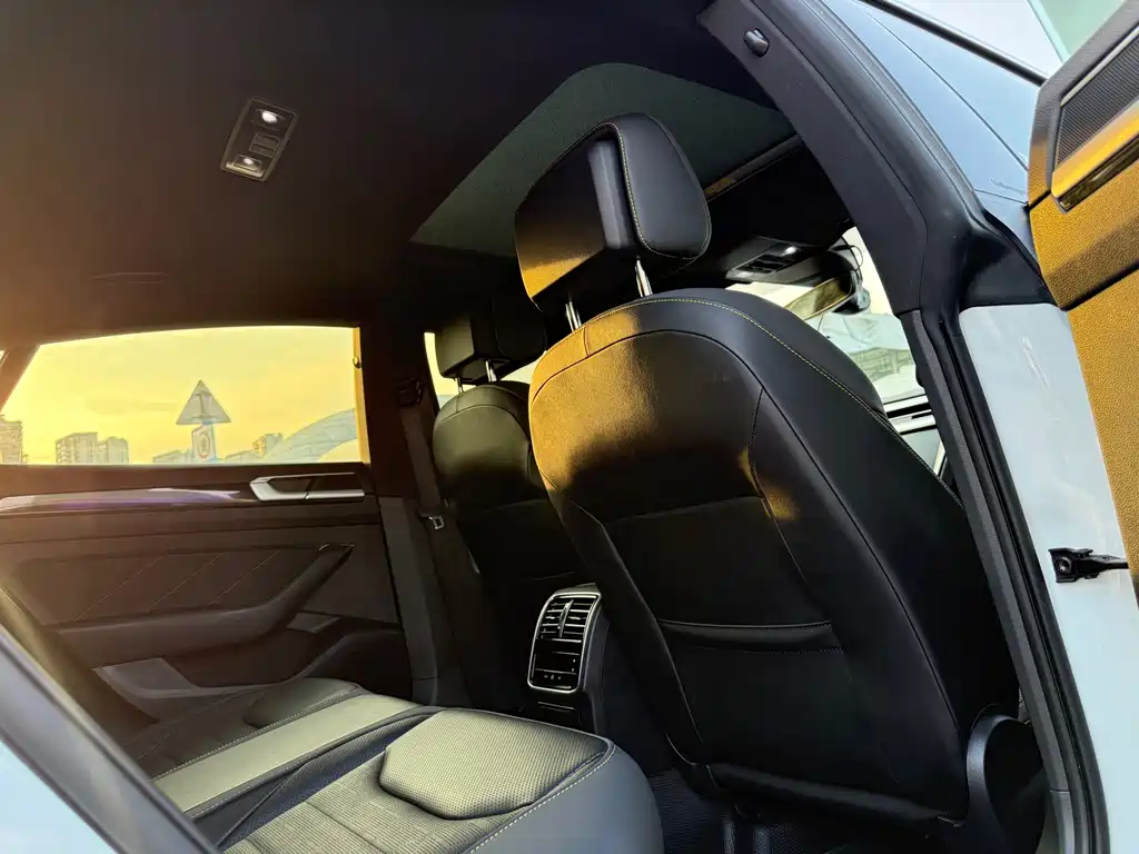 Volkswagen CC — миниатюра 15