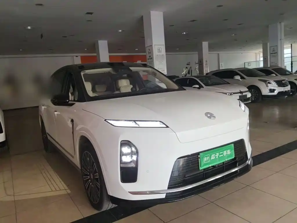 NIO ES8 — миниатюра 4