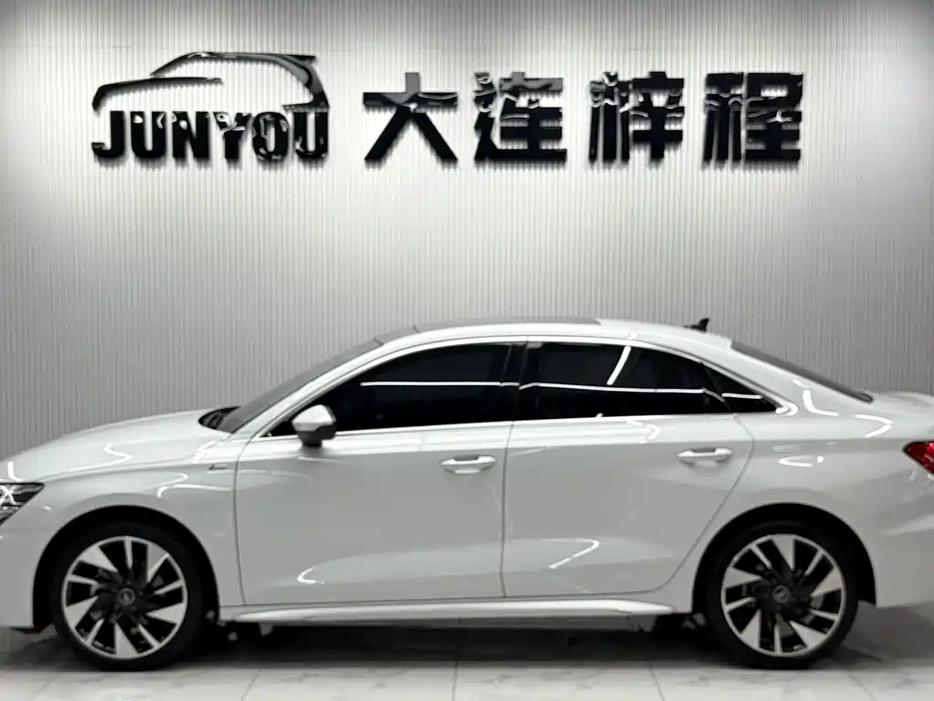 Audi A3 2023 A3L Limousine 35 TFSI Fashion Sport